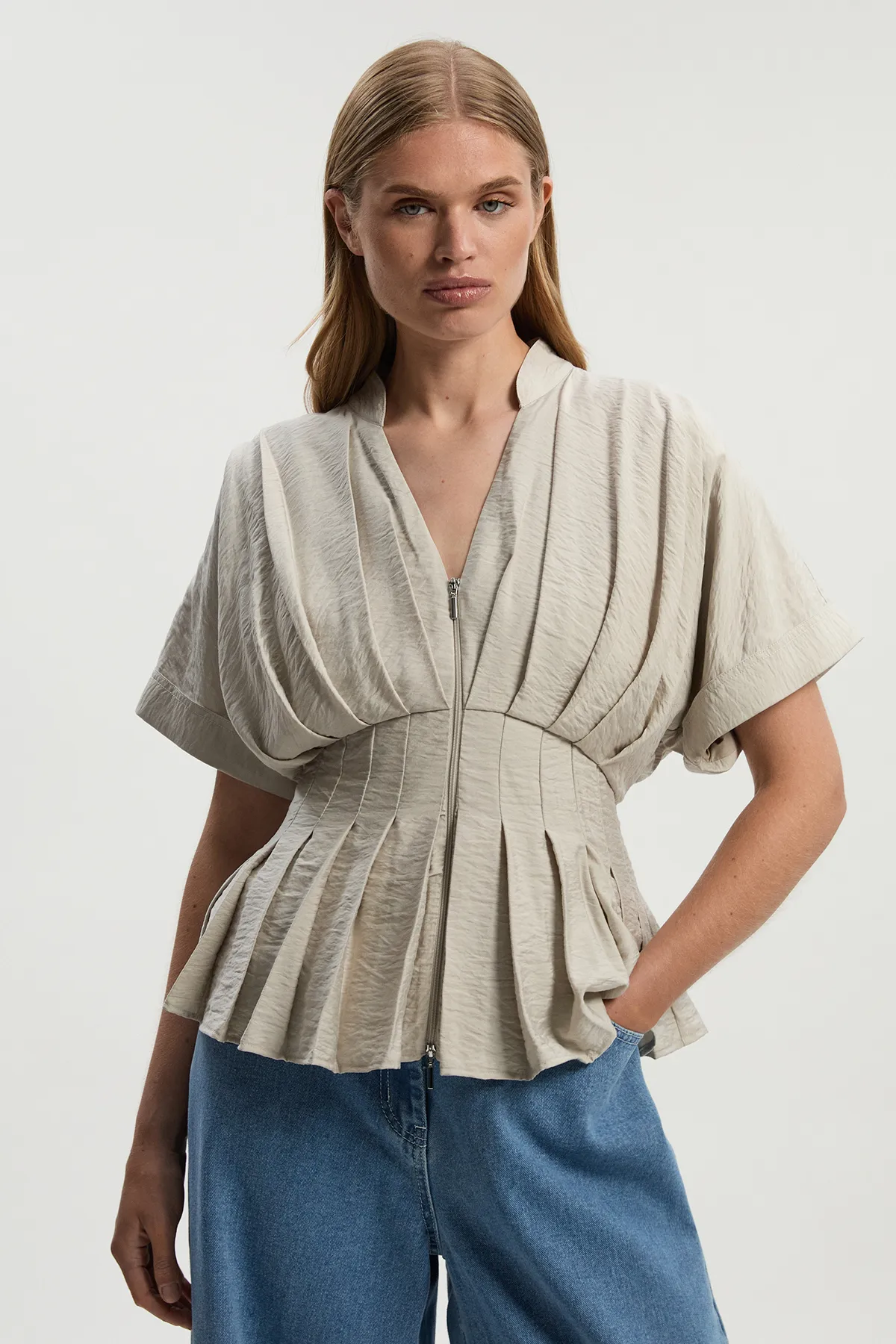 Pleated Neck Tie Detail Woven Short Sleeve Shirt BKK25852