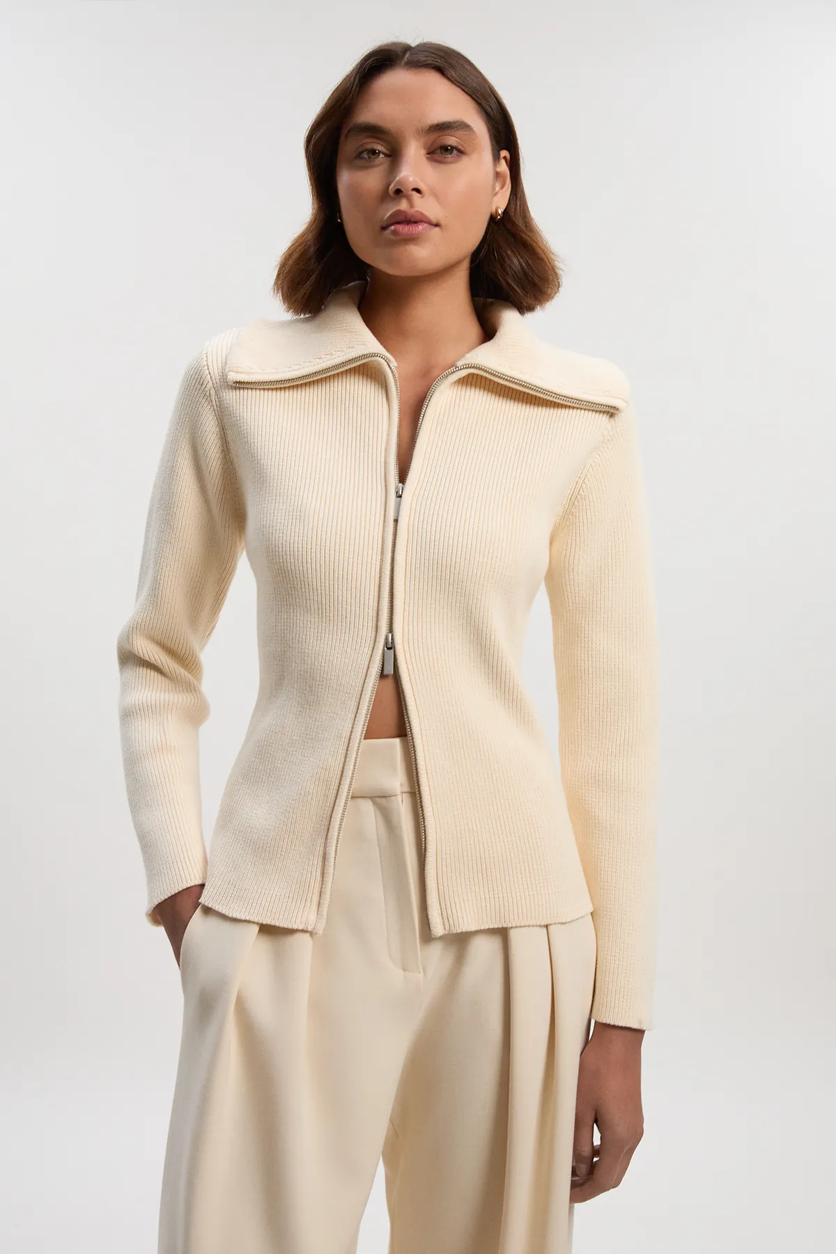 Cotton Zip Through Collar Knit Cardigan BKK25924