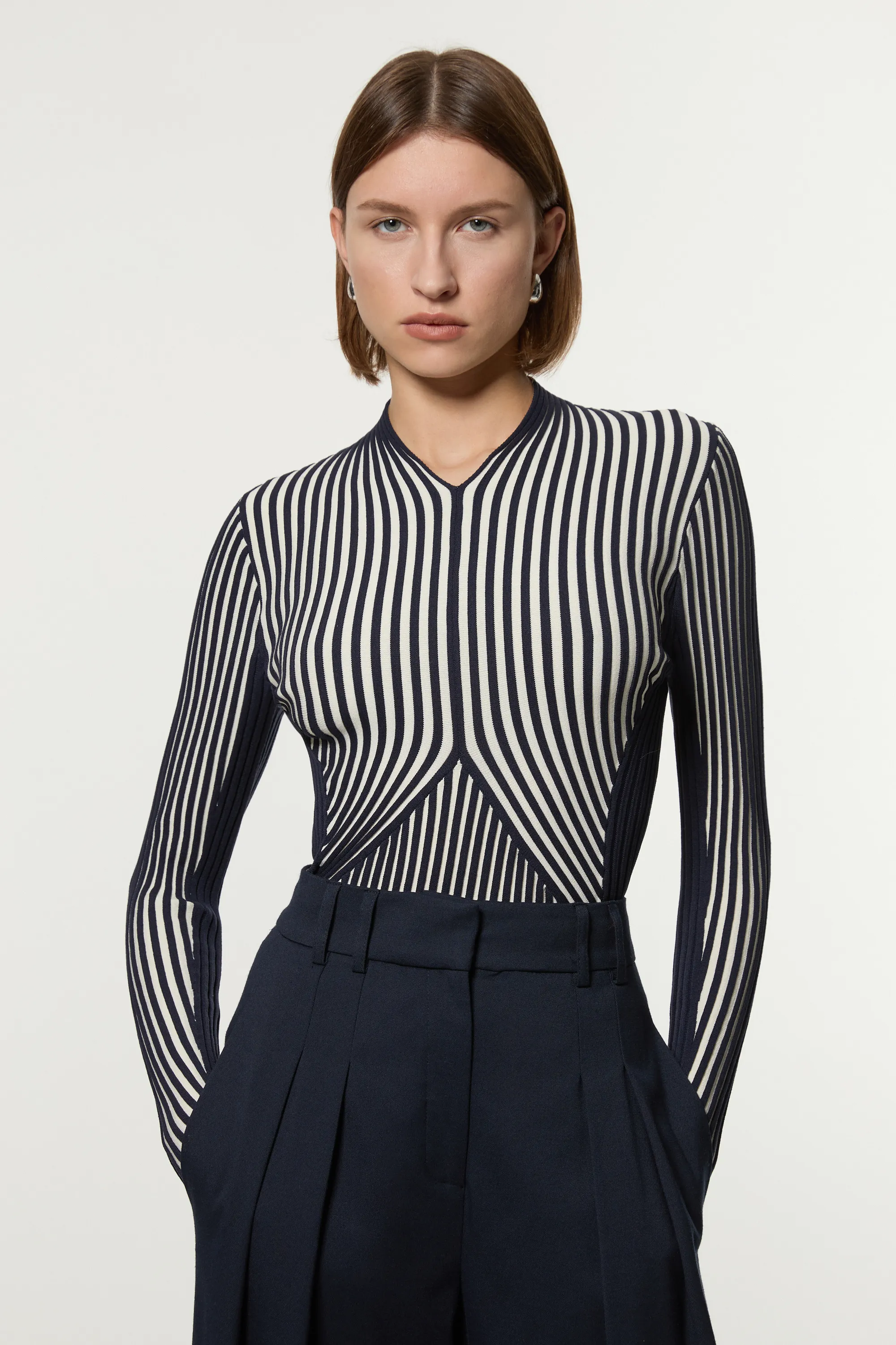 Petite Stripe Fitted Long Sleeve Knitted Top BKK25927