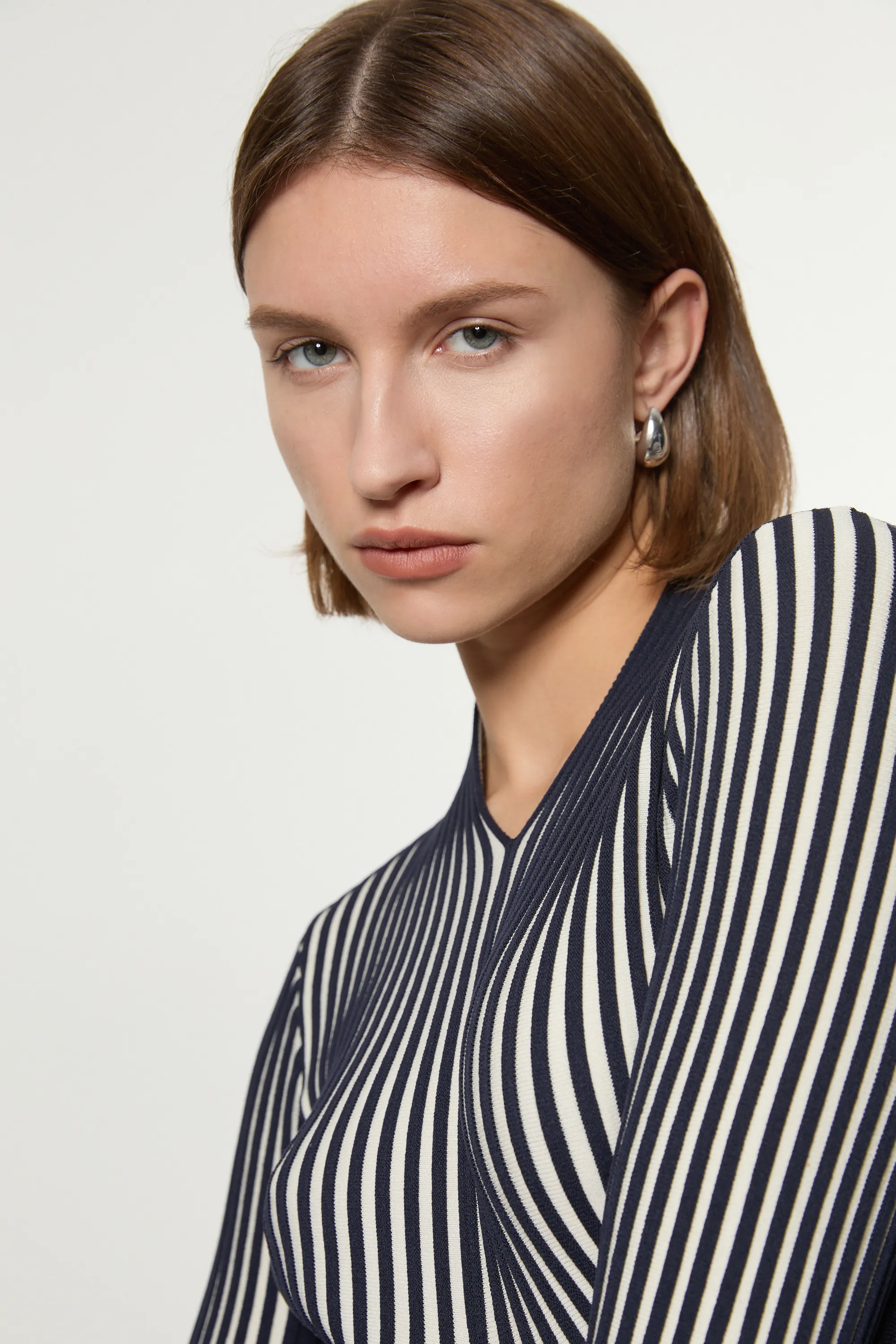 Petite Stripe Fitted Long Sleeve Knitted Top BKK25927