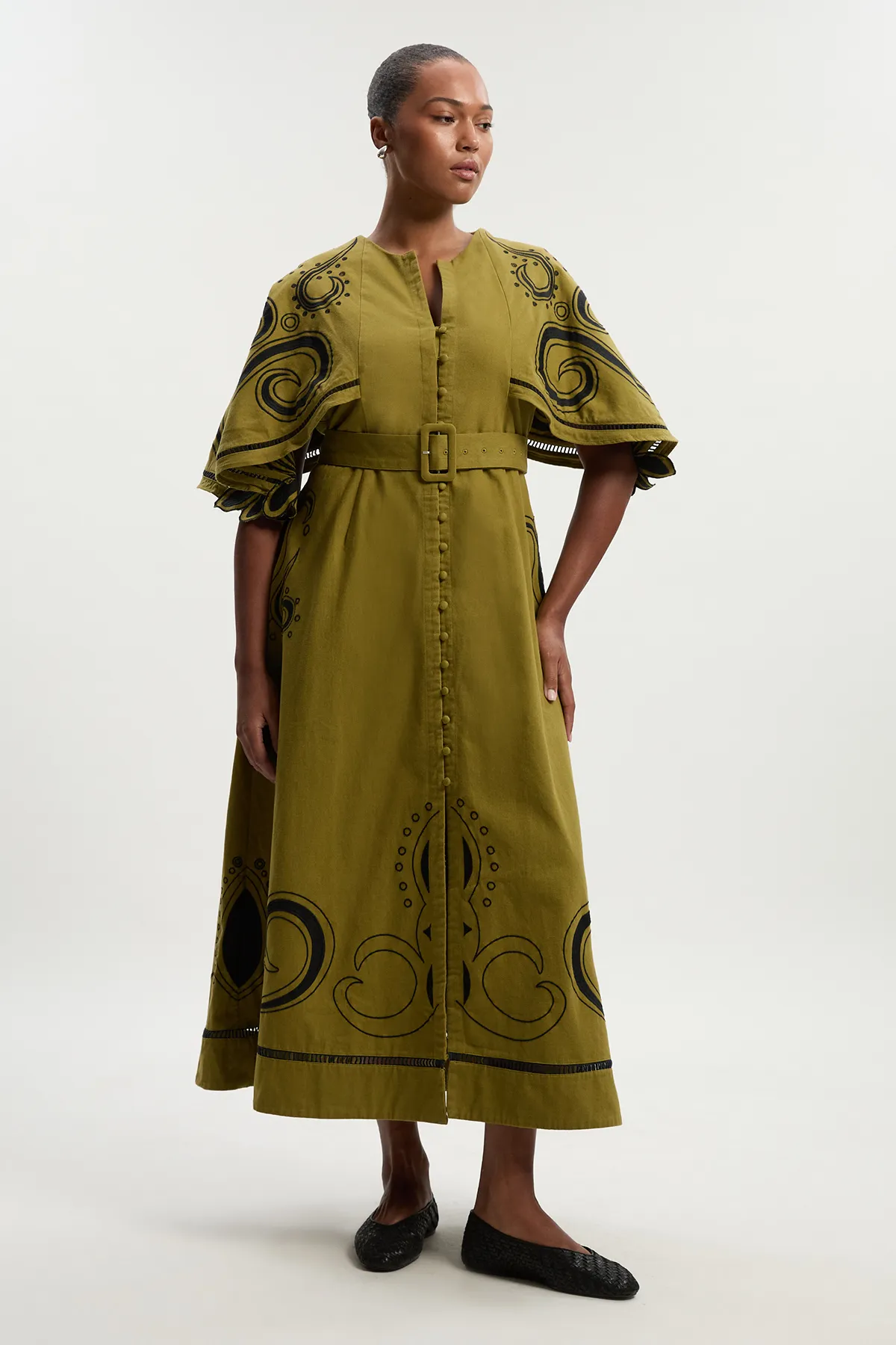 Plus Size Baroque Embroidered Cape Sleeve Twill Woven Maxi Dress BKK26114