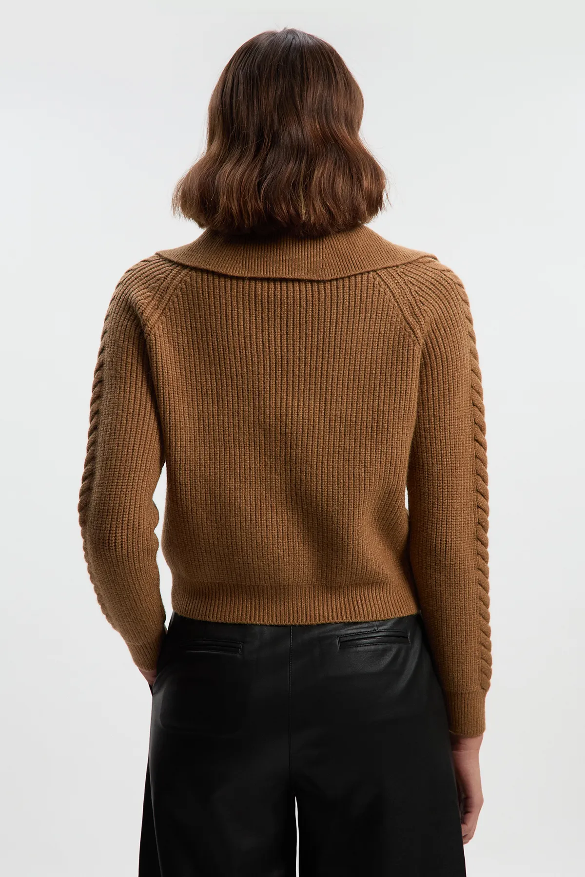 Cable Stitch Fly Collar Jumper BKK26140