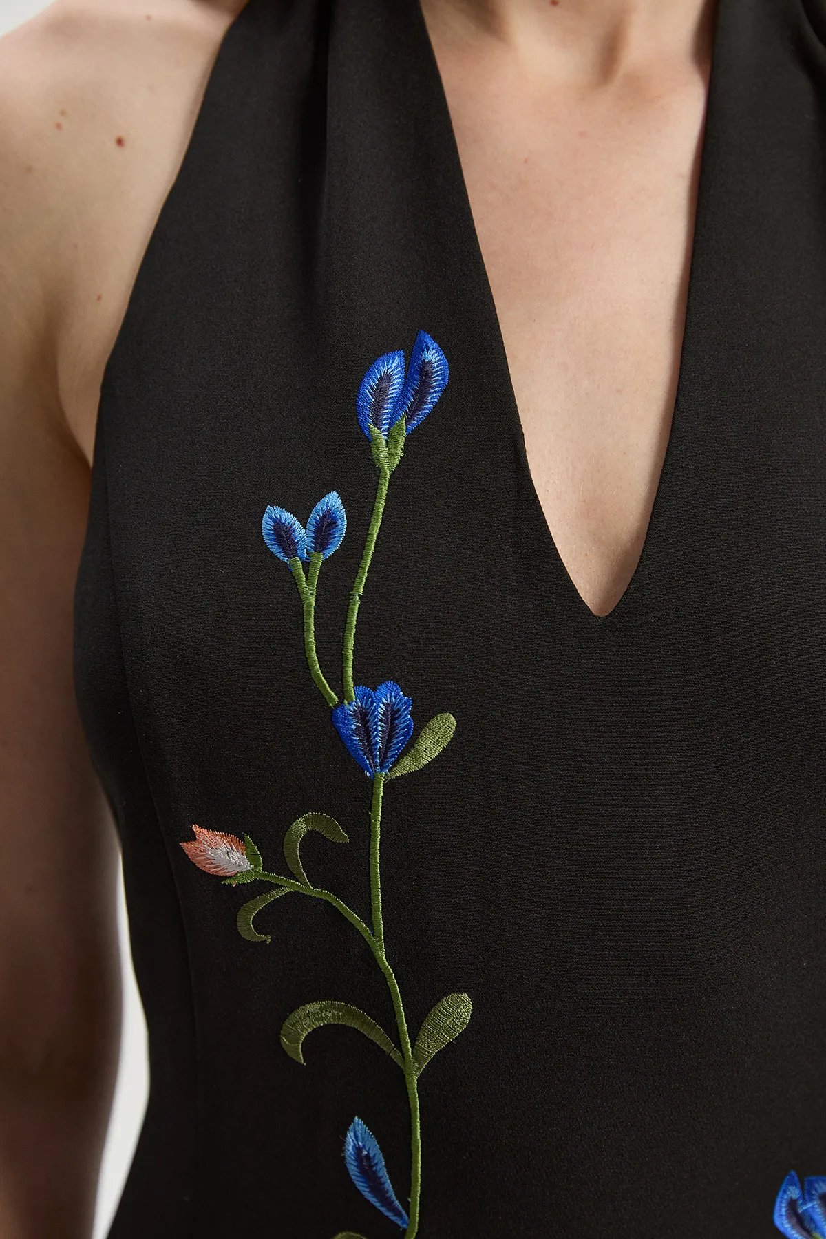 Placed Floral Halter Embroidered Crepe Woven Maxi Dress BKK26296