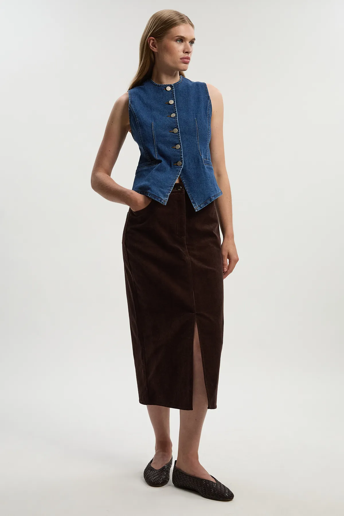 Stretch Cord Midi Pencil Skirt BKK26471