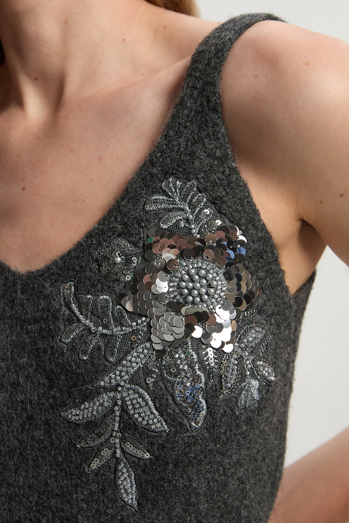 Archive Floral Embellished Cosy Wool Blend Camisole Top BKK26594 3 Archive Floral Embellished Cosy Wool Blend Camisole Top BKK26594
