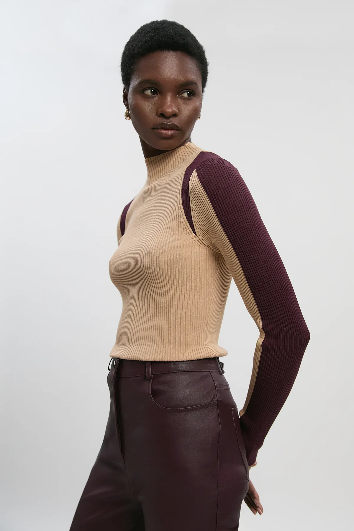 Rib Knit Colour Block Top BKK26596