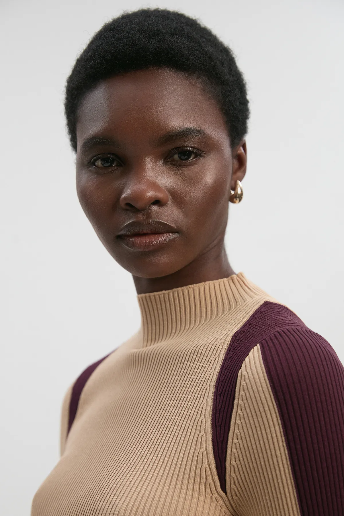 Rib Knit Colour Block Top BKK26596