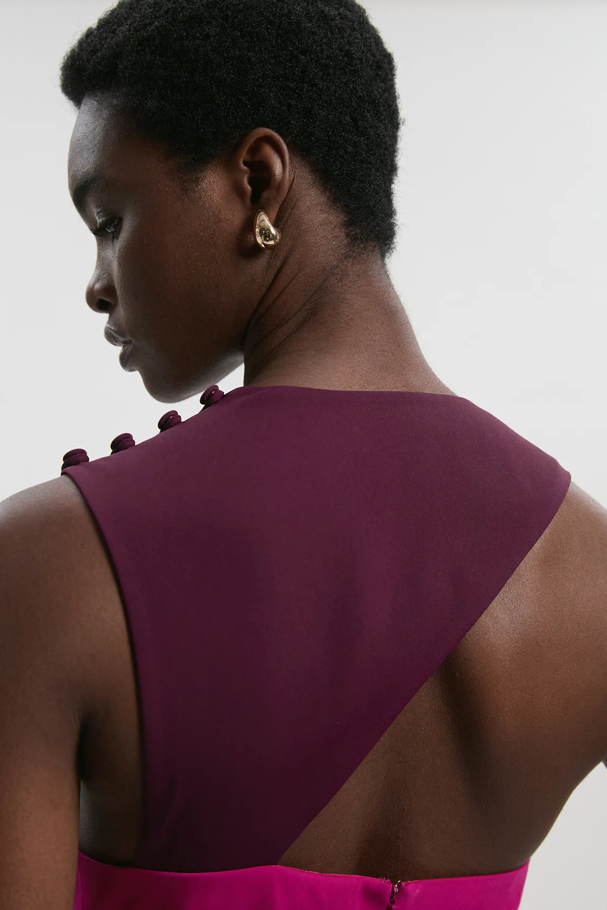 Soft Tailored Colour Block Halter Neck Midi Dress BKK26655 3 Soft Tailored Colour Block Halter Neck Midi Dress BKK26655