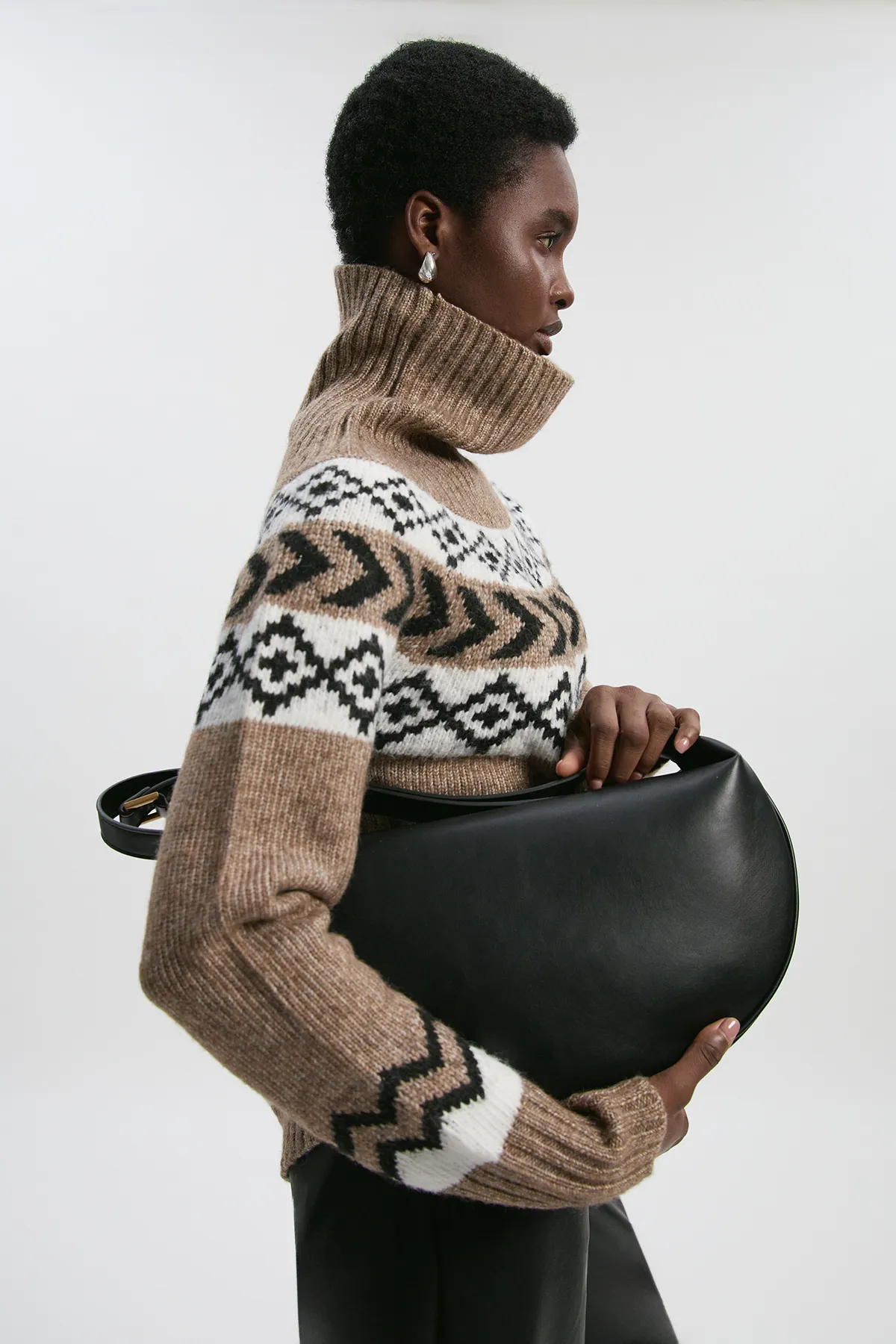 Fairisle Pattern Crew Neck Knit Sweater BKK26802