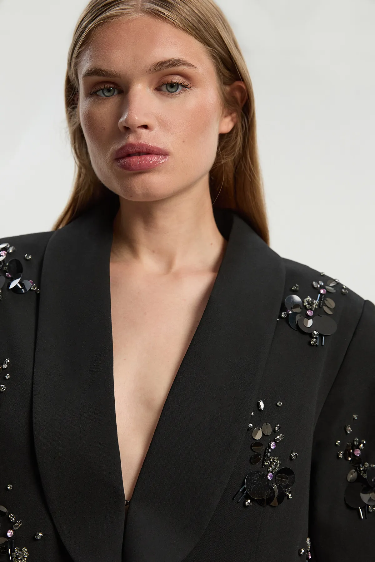 Cluster Sequin & Crystal Embellished Tailored Single Breast Blazer BKK26915 3 Cluster Sequin & Crystal Embellished Tailored Single Breast Blazer BKK26915