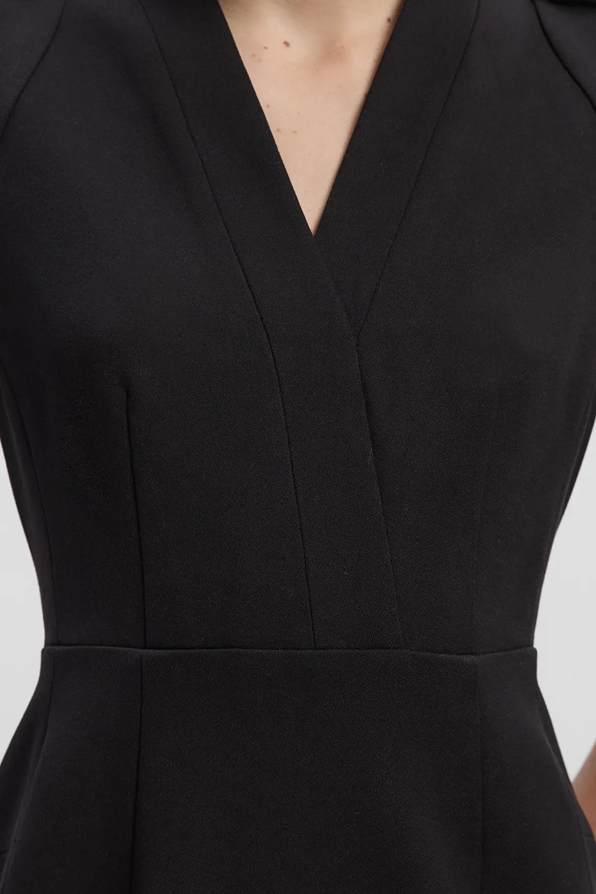 Structured Crepe Forever Pencil Midi Dress BKK27132