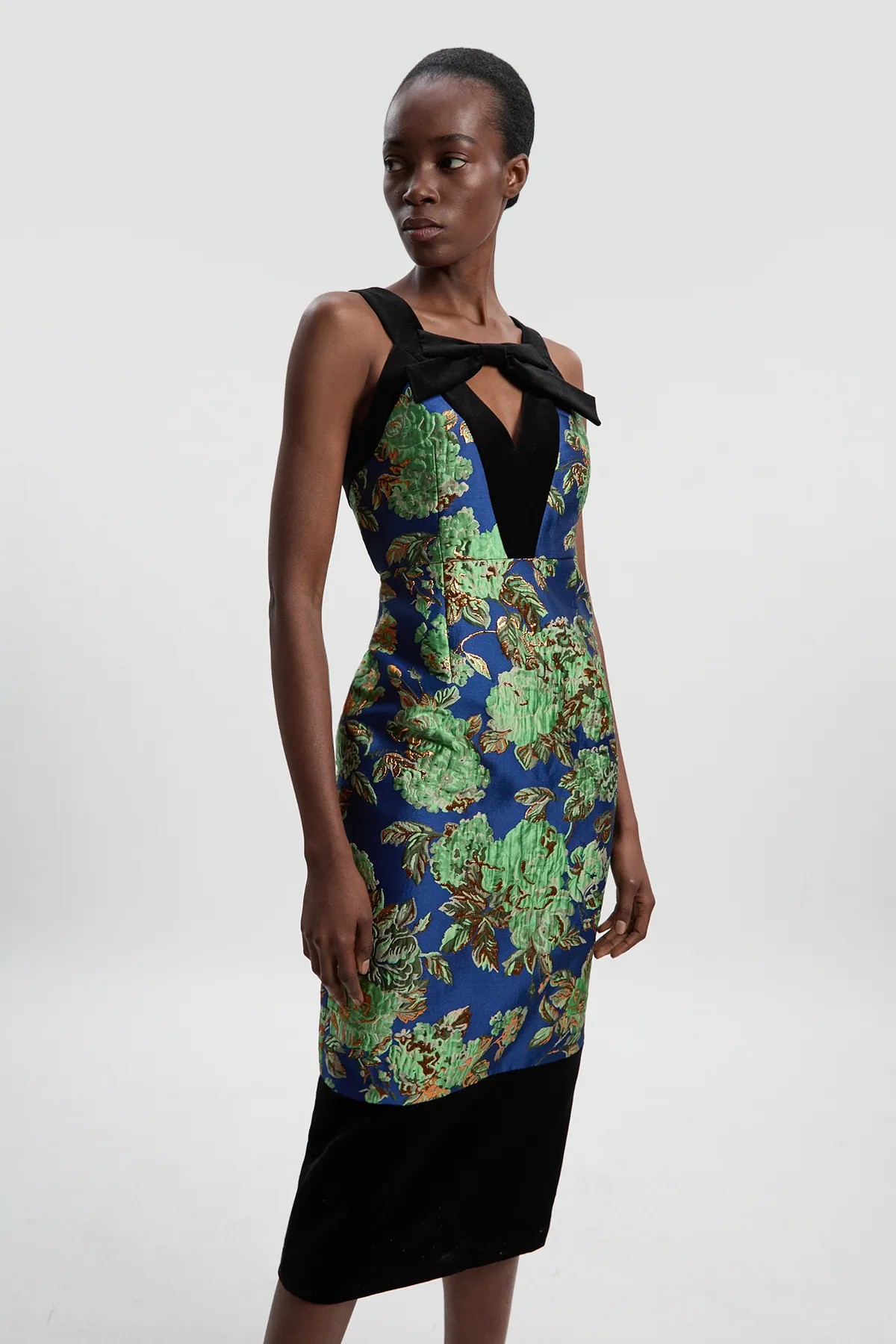 Velvet And Jacquard Contrast Strappy Tailored Midi Dress BKK27182