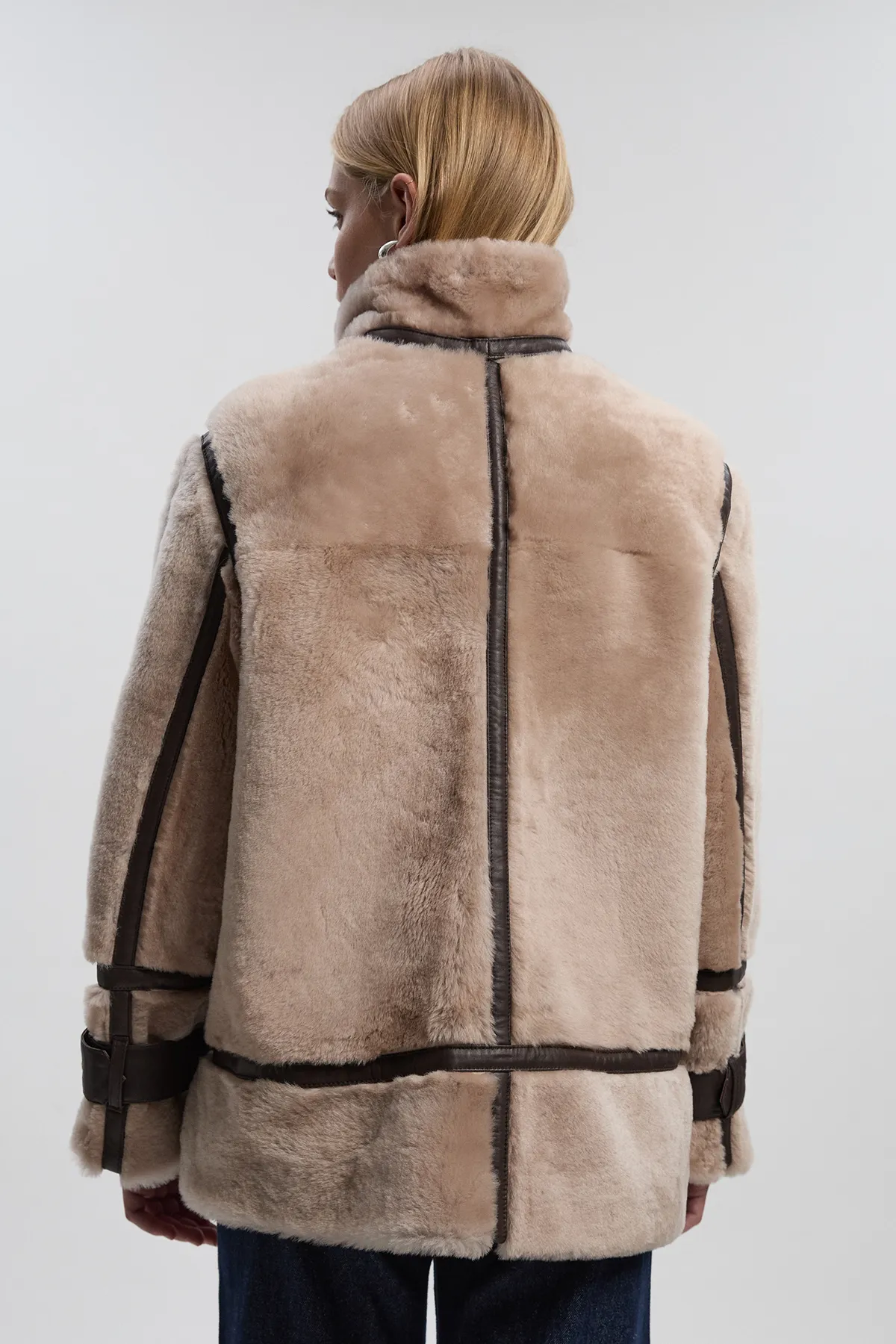 Shearling & Leather Tipped High Neck Coat BKK27225 4 Shearling & Leather Tipped High Neck Coat BKK27225