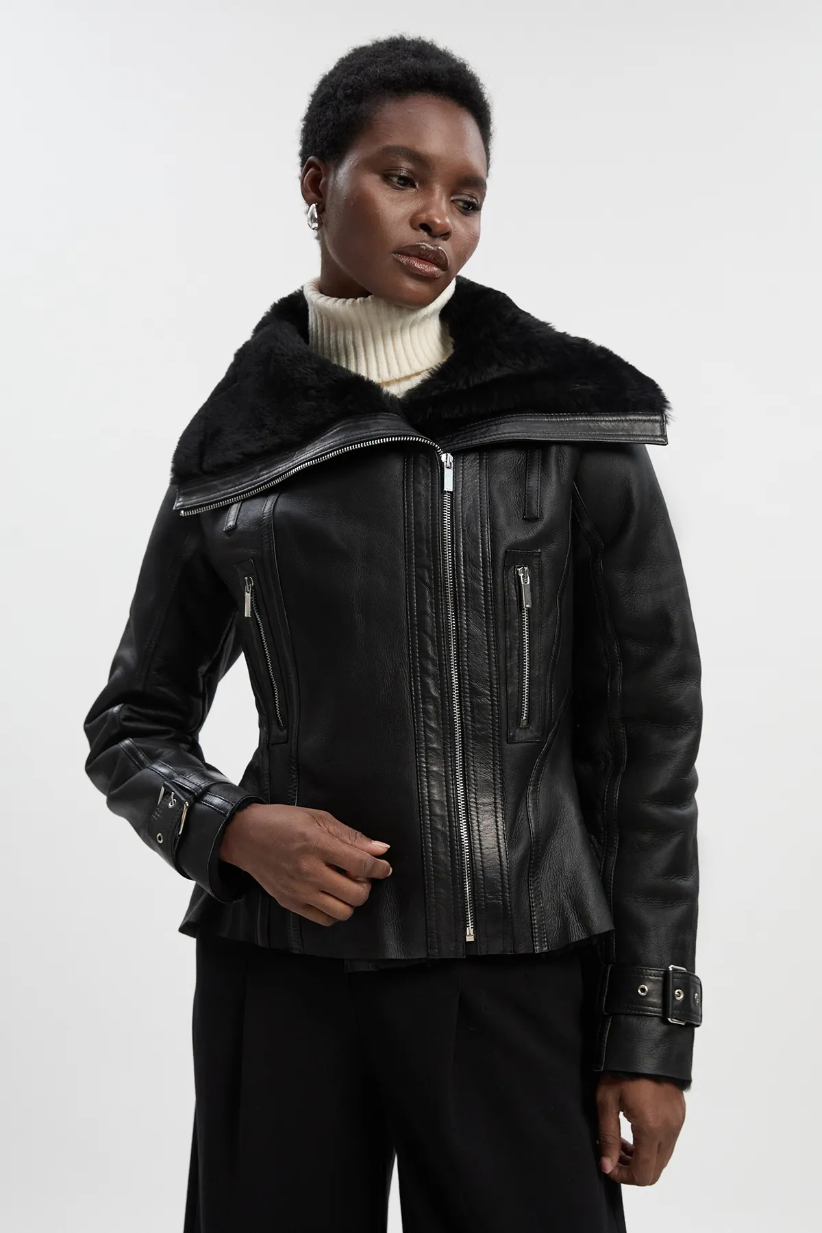 Shearling High Low Jacket BKK27229