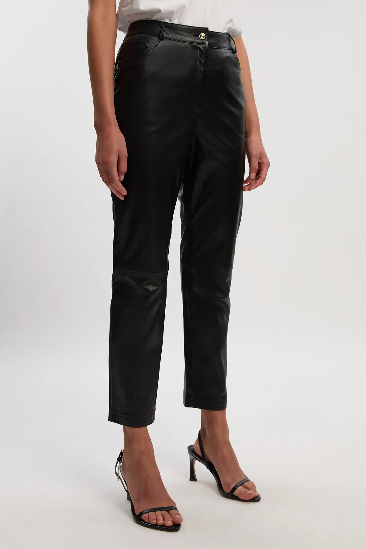 Leather Straight Leg Trouser BKK27361