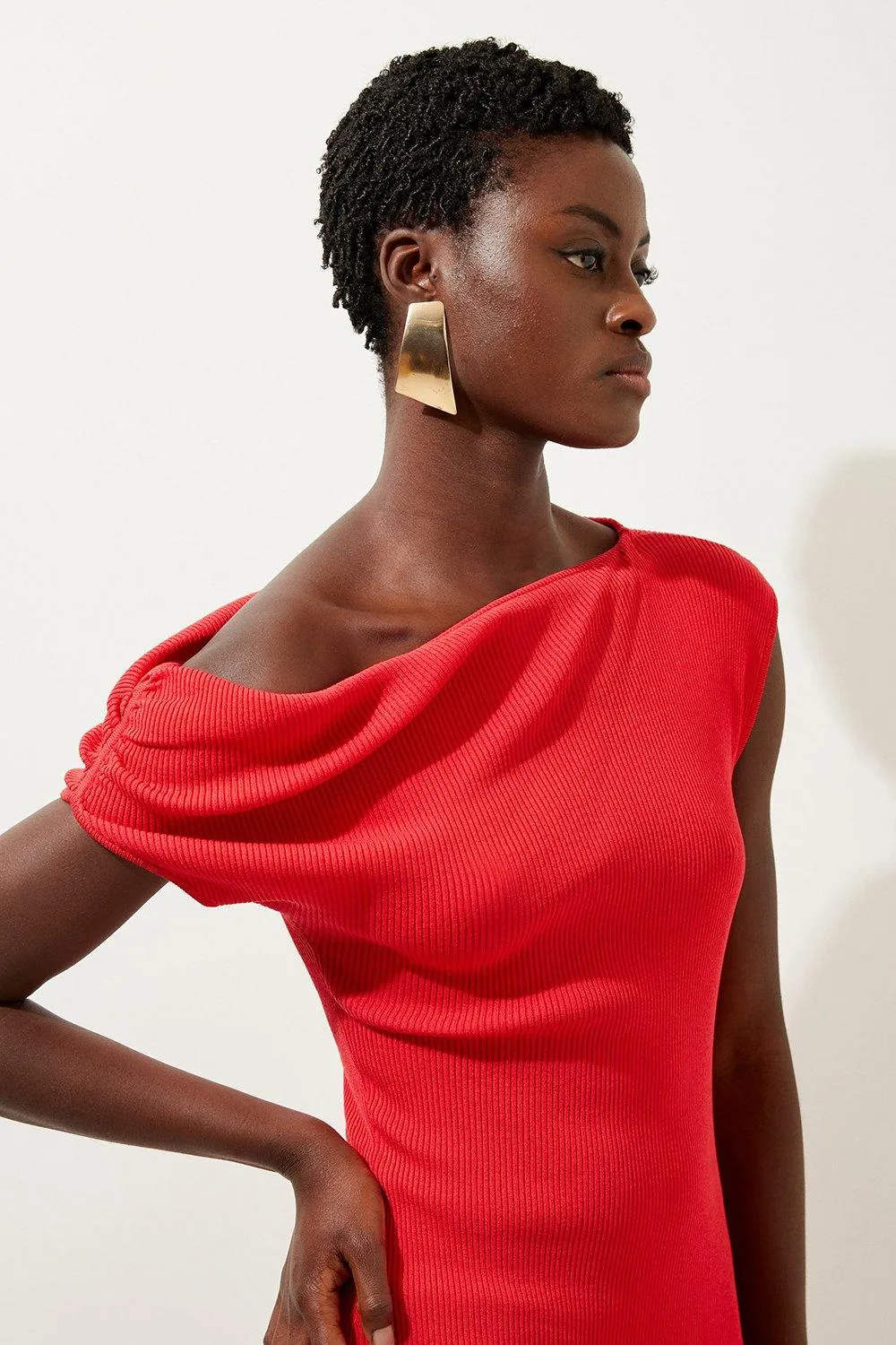 Petite Viscose Blend Rib Knit Off The Shoulder Maxi Dress BKK18373