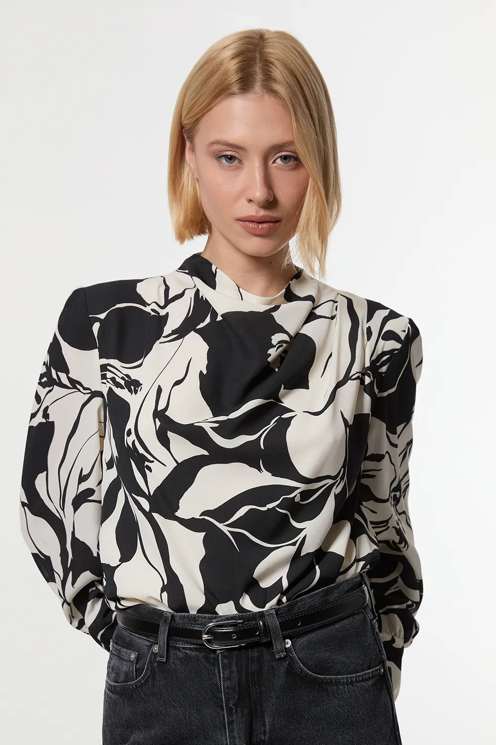 Printed Woven High Neck Blouse BKK23268