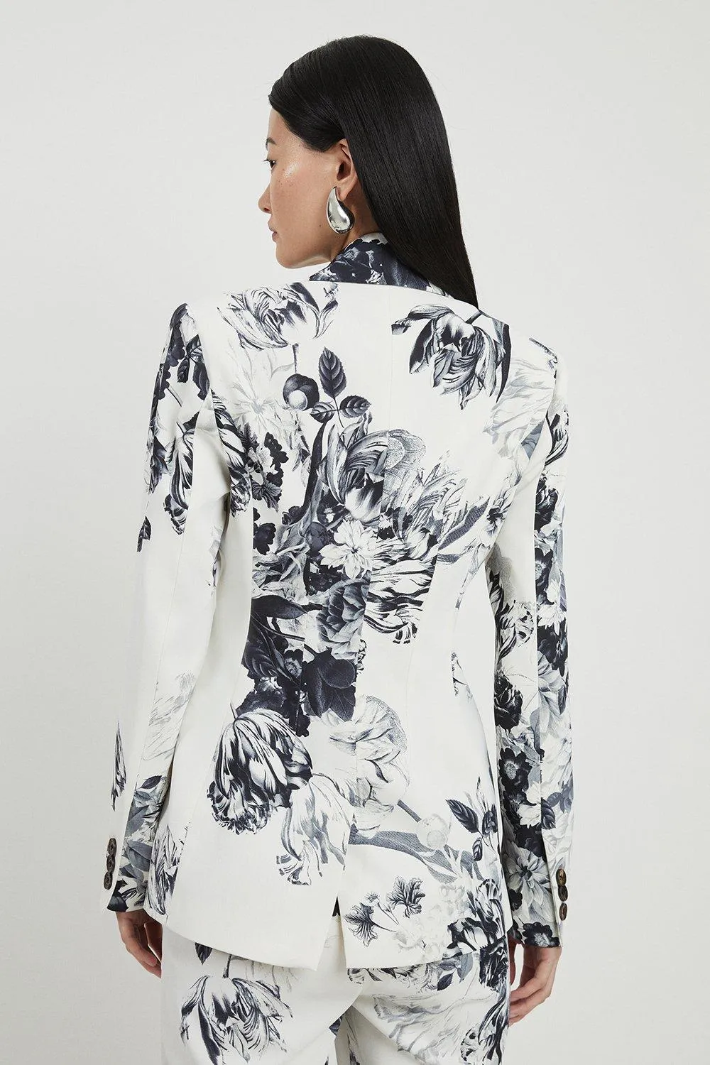 Tailored Crepe Printed Mono Floral Single Breasted Blazer BKK18773