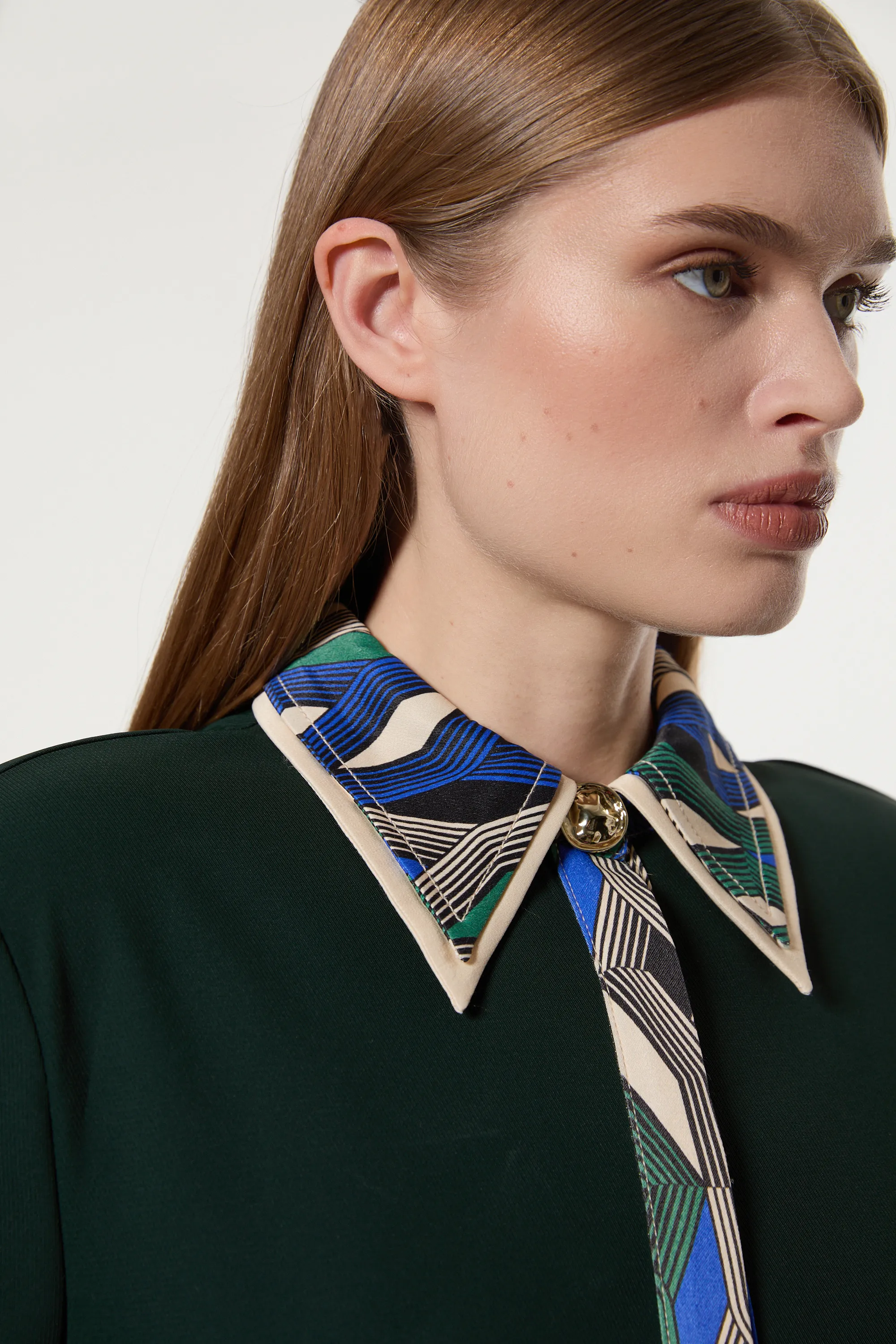 Amelia Graham Petite Printed Twill Border Print Maxi Dress BKK23503