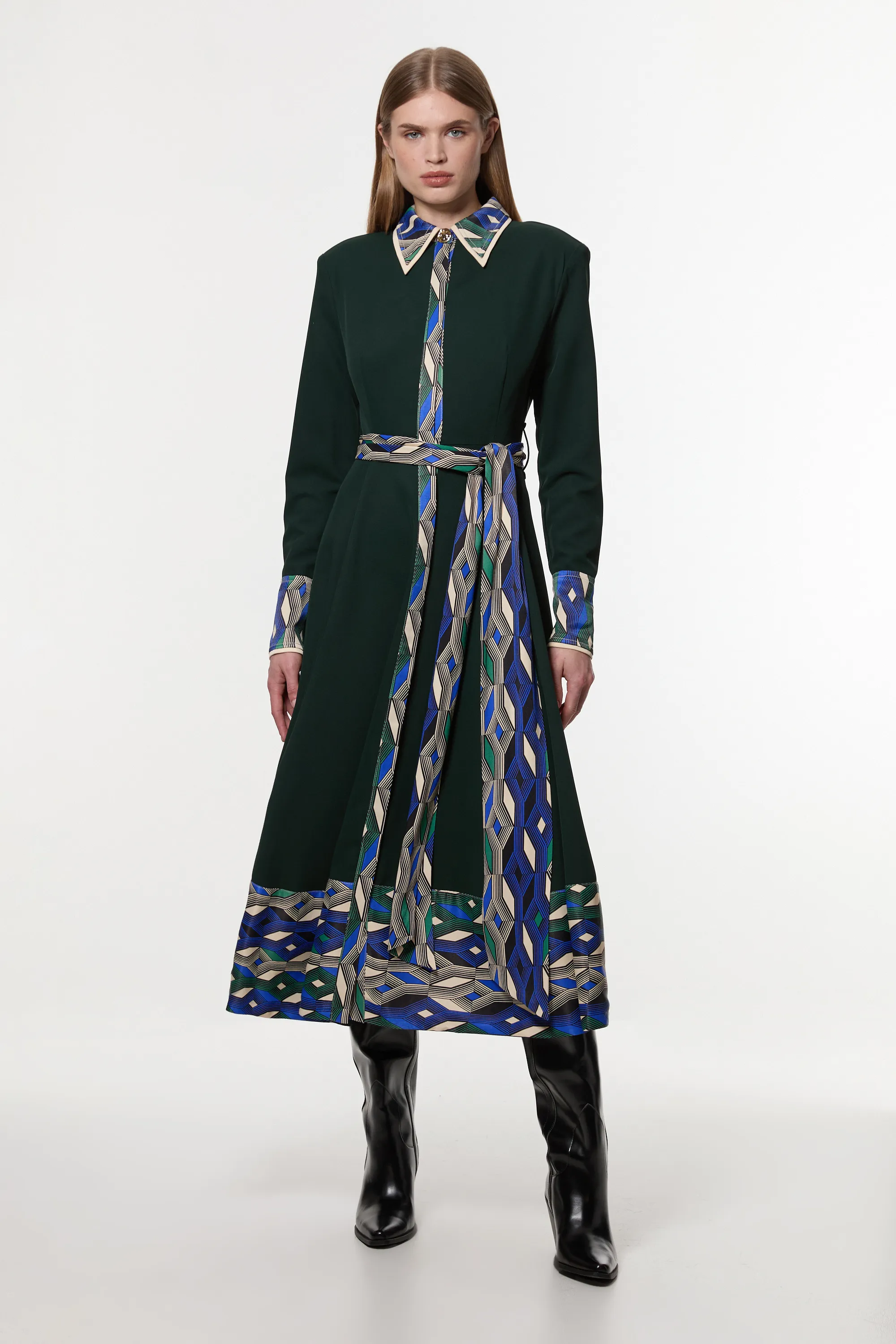 Amelia Graham Petite Printed Twill Border Print Maxi Dress BKK23503 3 Amelia Graham Petite Printed Twill Border Print Maxi Dress BKK23503