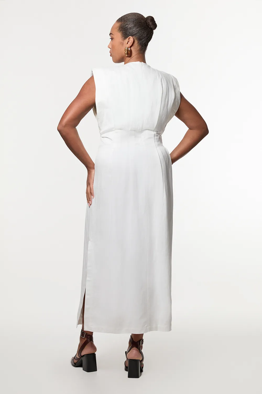 Plus Size Viscose Linen Woven Pintuck Midi Dress BKK23592 5 Plus Size Viscose Linen Woven Pintuck Midi Dress BKK23592