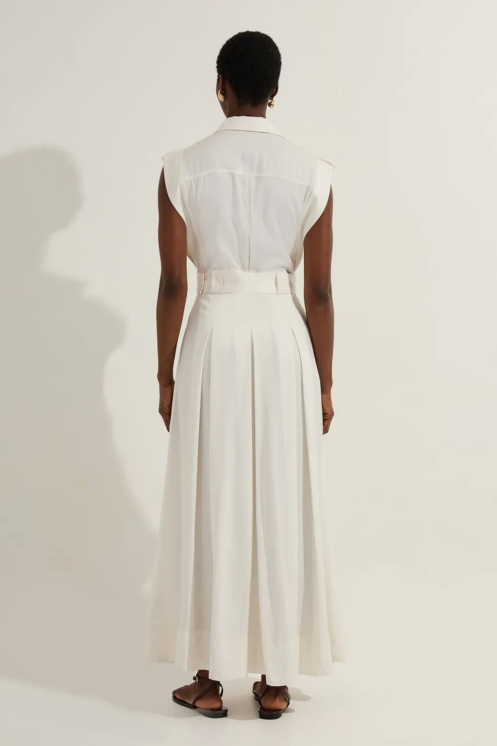 Premium Viscose Linen Woven Sleeveless Shirt Dress With Belt BKK23608 5 Premium Viscose Linen Woven Sleeveless Shirt Dress With Belt BKK23608