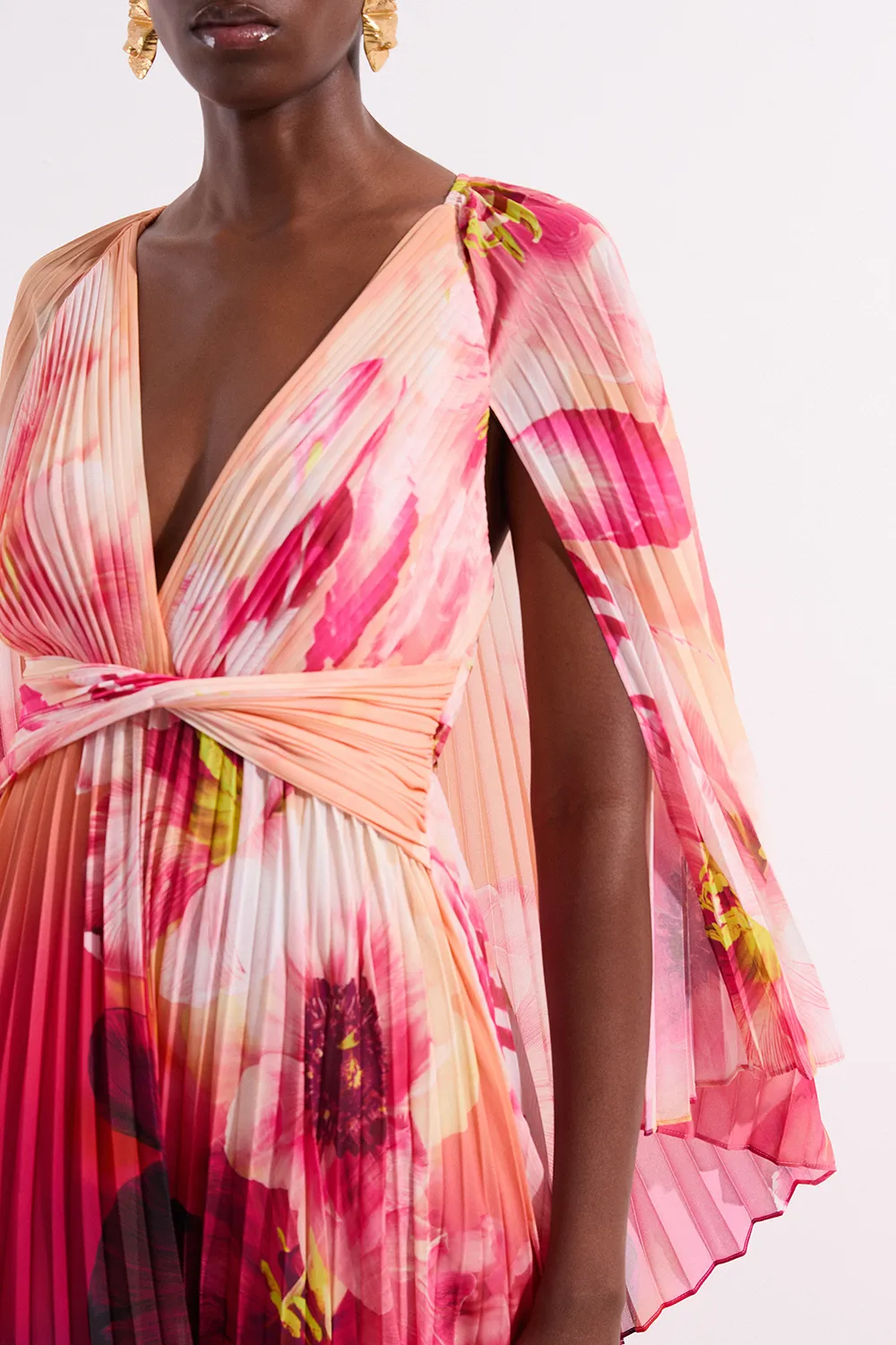 Ombre Floral Soft Pleated Woven Maxi With Cape Detail BKK23850 3 Ombre Floral Soft Pleated Woven Maxi With Cape Detail BKK23850