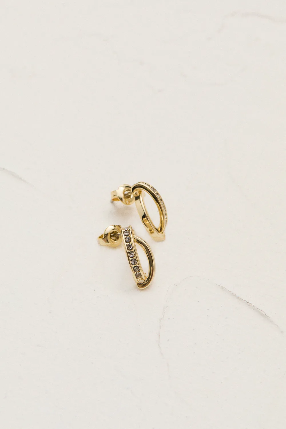 14kt Gold Plated Oval Pav茅 Chain Stud Earrings BKK24066 4 14kt Gold Plated Oval Pav茅 Chain Stud Earrings BKK24066