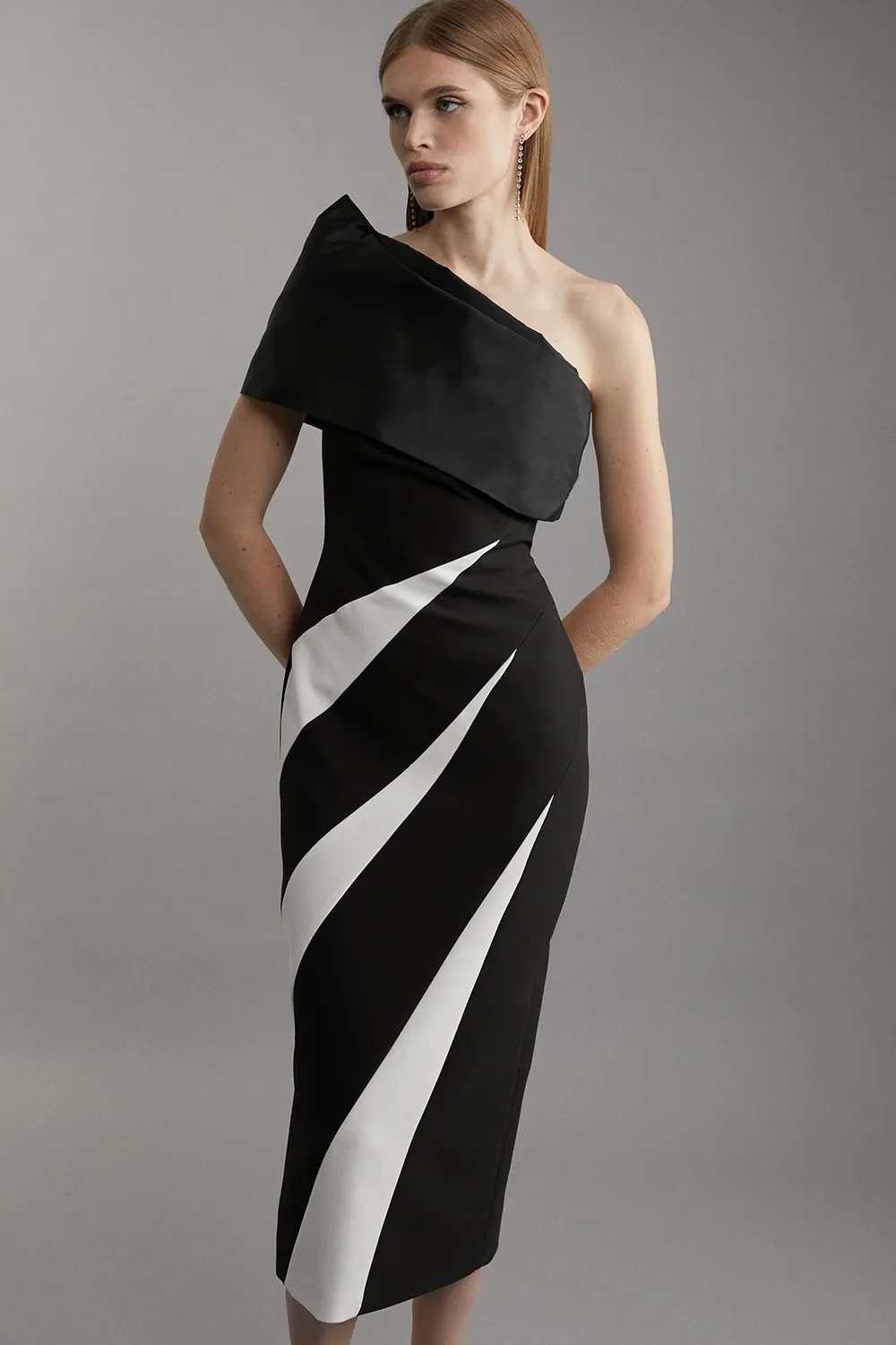 Petite Clean Tailored Taffeta One Shoulder Panel Midi Dress BKK24303 3 Petite Clean Tailored Taffeta One Shoulder Panel Midi Dress BKK24303