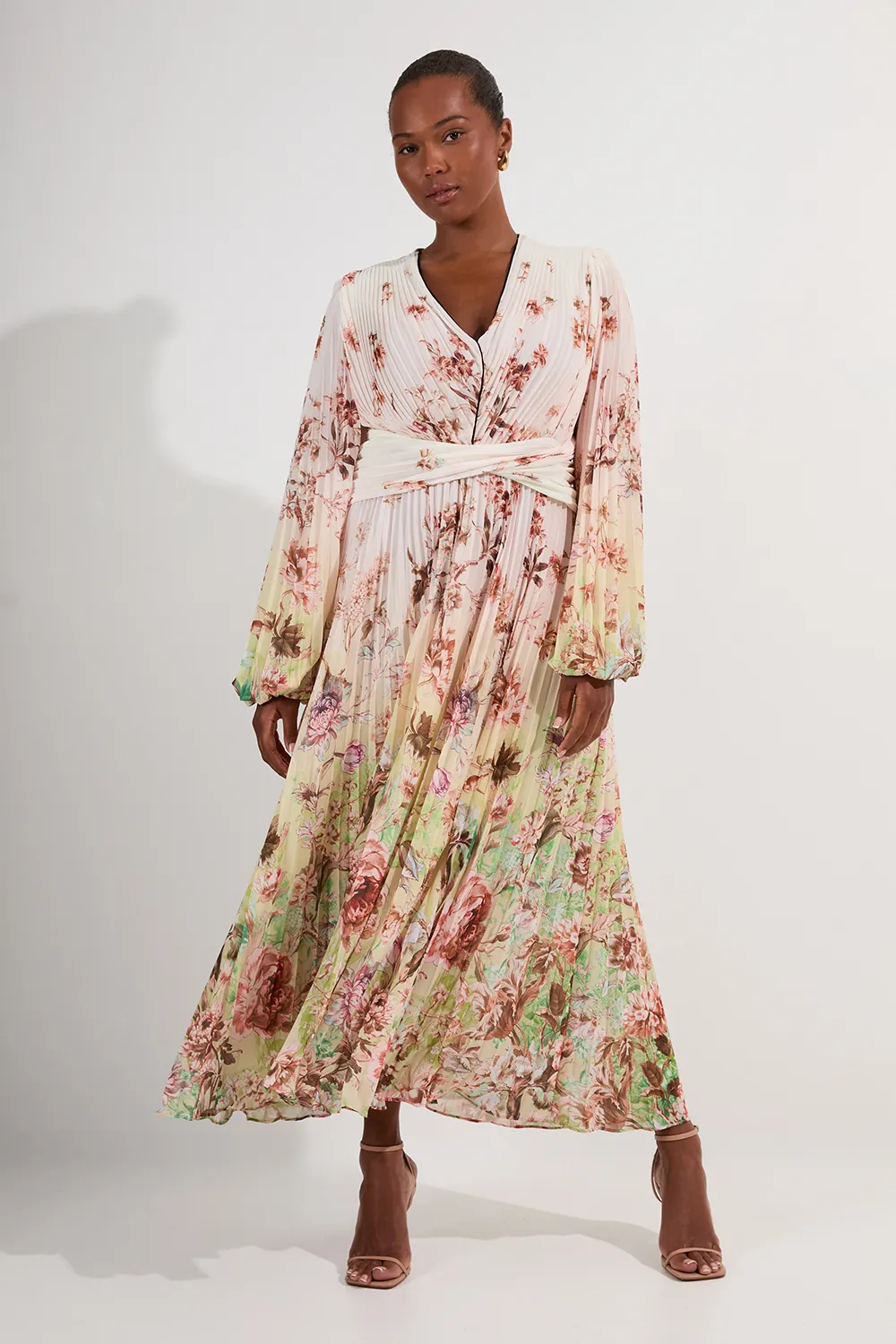 Plus Size Scattered Floral Balloon Sleeve Pleated Crinkle Cut Out Woven Maxi Dress BKK24315 3 Plus Size Scattered Floral Balloon Sleeve Pleated Crinkle Cut Out Woven Maxi Dress BKK24315