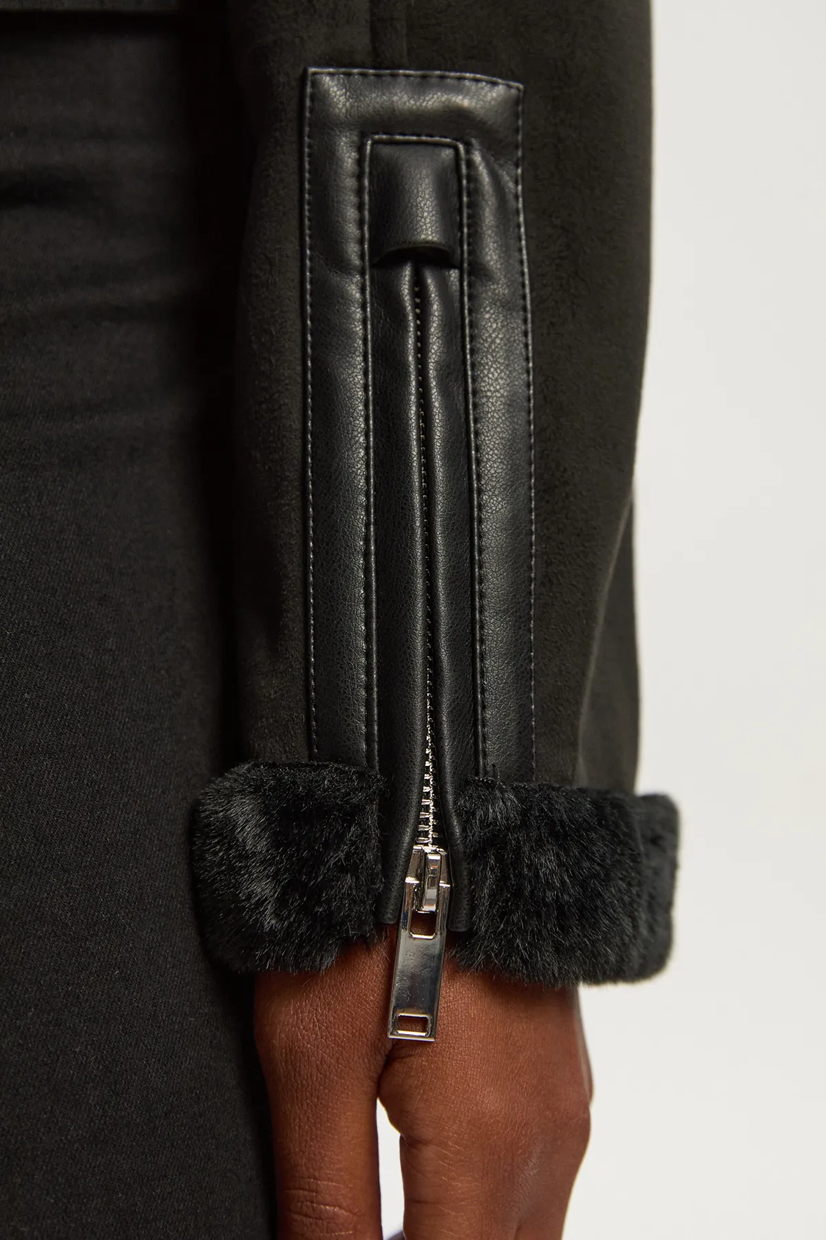 Plus Size Faux Shearling Crop Biker Coat BKK24379