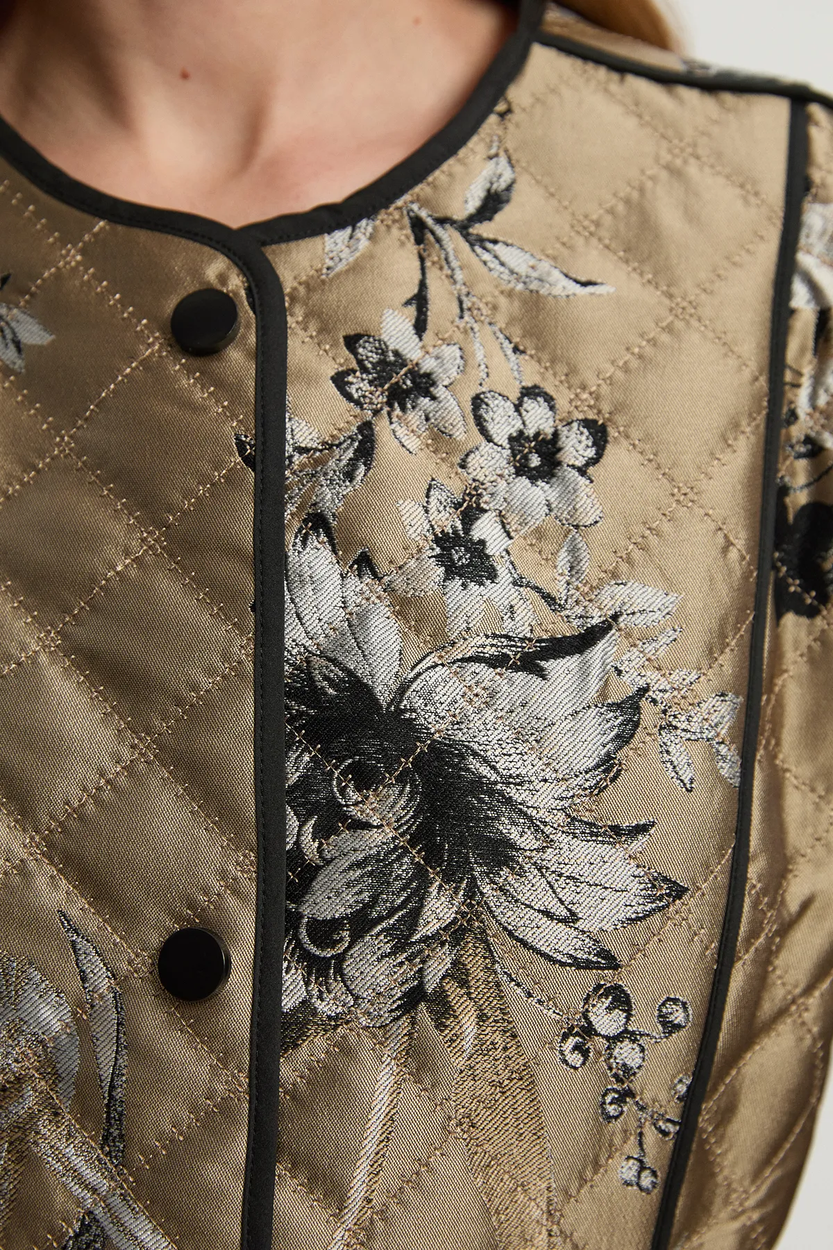 Printed Jacquard Padded Collarless Full Midi Coat BKK24555 3 Printed Jacquard Padded Collarless Full Midi Coat BKK24555