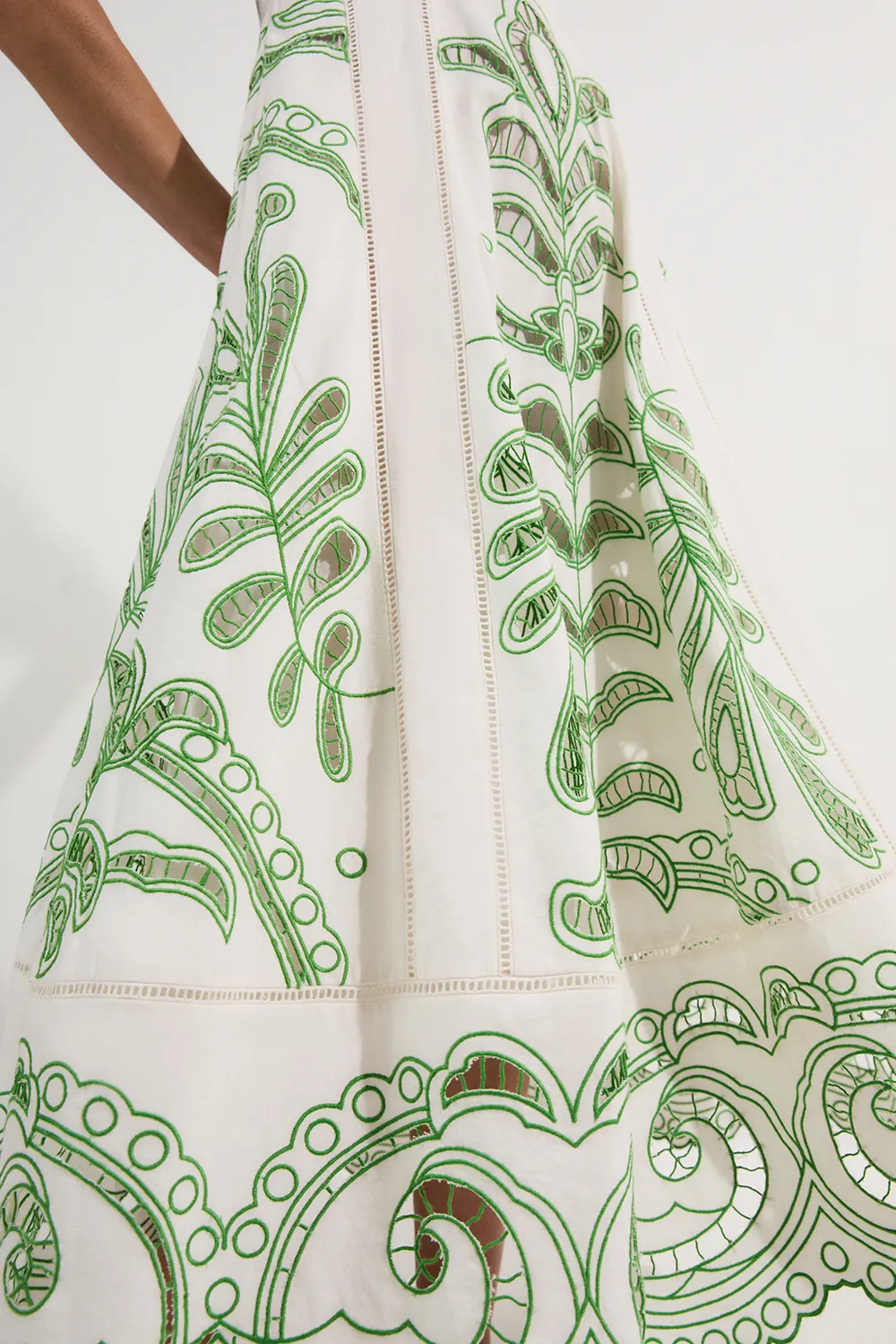 Cutwork Embroidered Woven Midi Prom Dress BKK25268