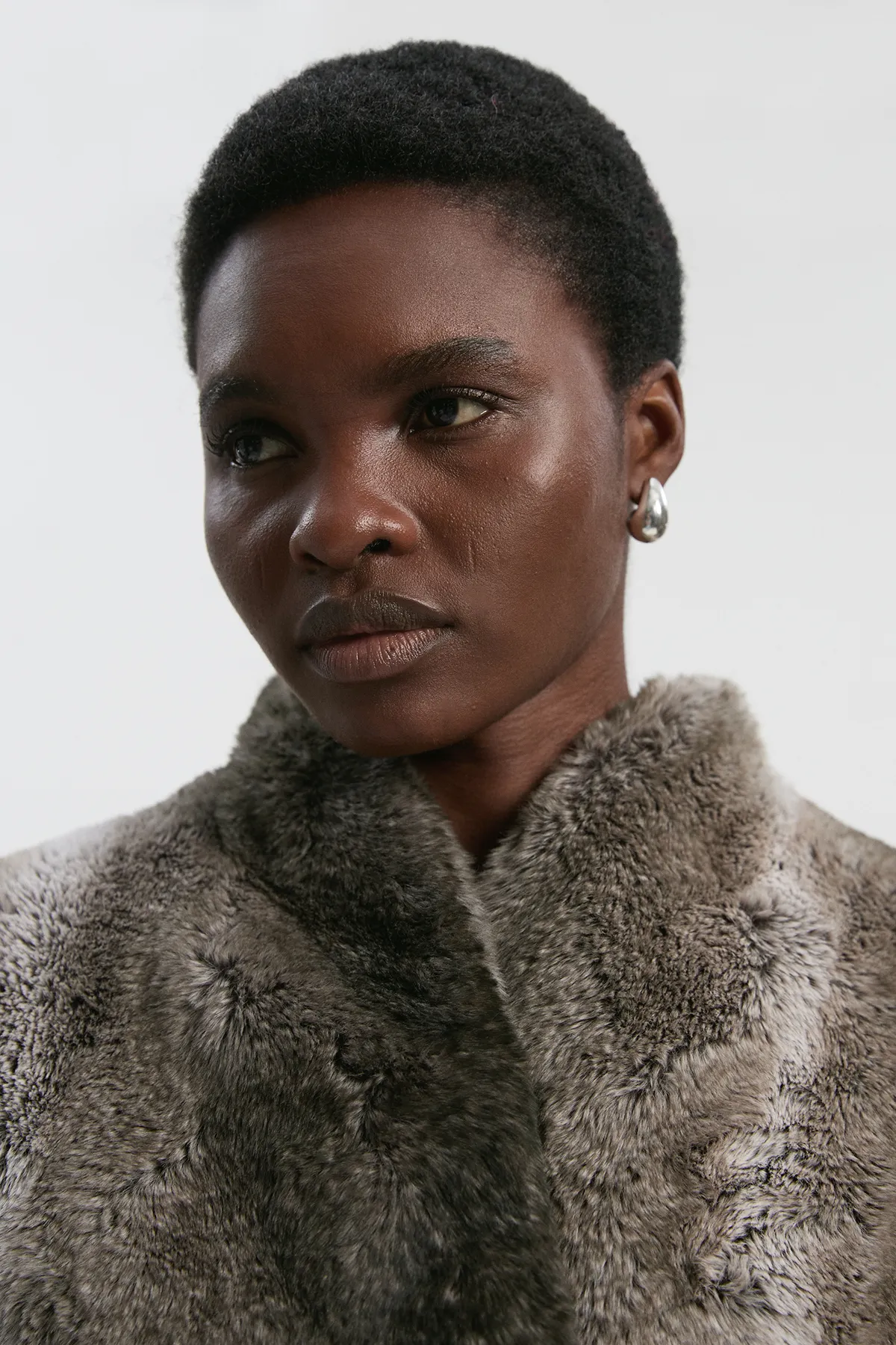 Faux Fur Short Coat BKK25604 3 Faux Fur Short Coat BKK25604